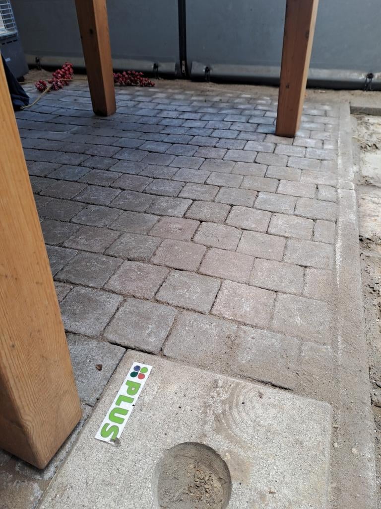 Ca 12m2 koppelstones Gratis, Ophalen, Beton, Klinkers