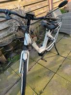 Giant  prime electrische fiets, Fietsen en Brommers, Elektrische fietsen, Ophalen, Gebruikt, 30 tot 50 km per accu, Giant