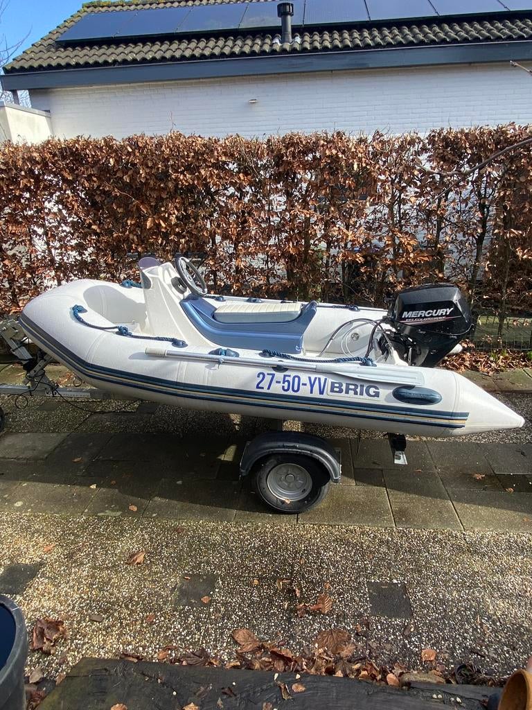 Brig 330 + 15 pk mercury en kalf trailer, Watersport en Boten, Zo goed als nieuw, Benzine, Minder dan 70 pk, Overige materialen