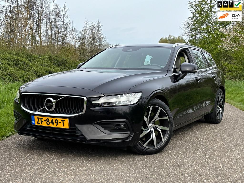 Volvo V60 2.0 T5 Momentum/Camera/Trekhaak/Pdc, 4 cilinders, 1969 cc, Leder en Stof, Zwart