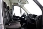 Peugeot Boxer 2.2 BlueHDi 140pk L2H2 Premium Airco/Navi/Came, Auto's, Bestelauto's, Voorwielaandrijving, Gebruikt, Euro 6, 4 cilinders