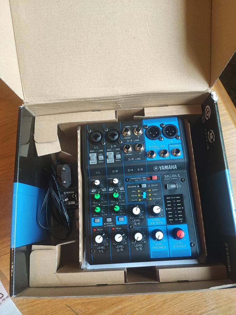 Yamaha MG06X mixer, Muziek en Instrumenten, Mengpanelen, Ophalen of Verzenden