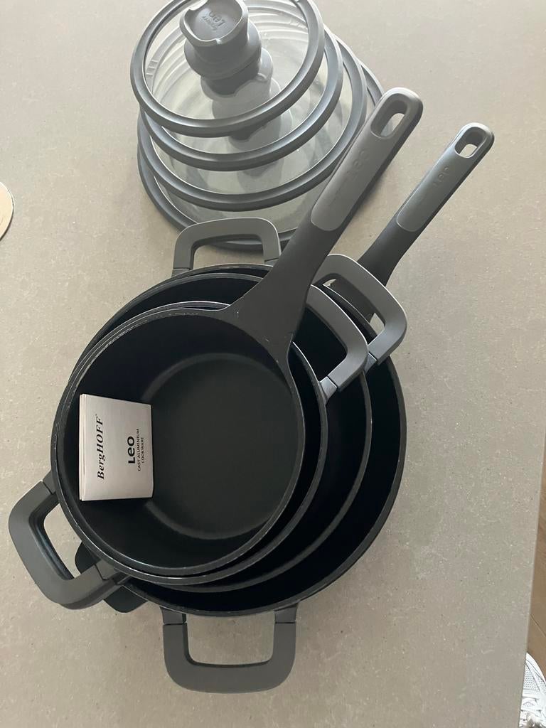 Leo Berghoff downdraft aluminium pannenset, Huis en Inrichting, Keuken | Potten en Pannen, Ophalen, Gebruikt, Inductieplaat, Aluminium