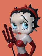 BB. "She Devil" Hot Betty Boop., Ophalen