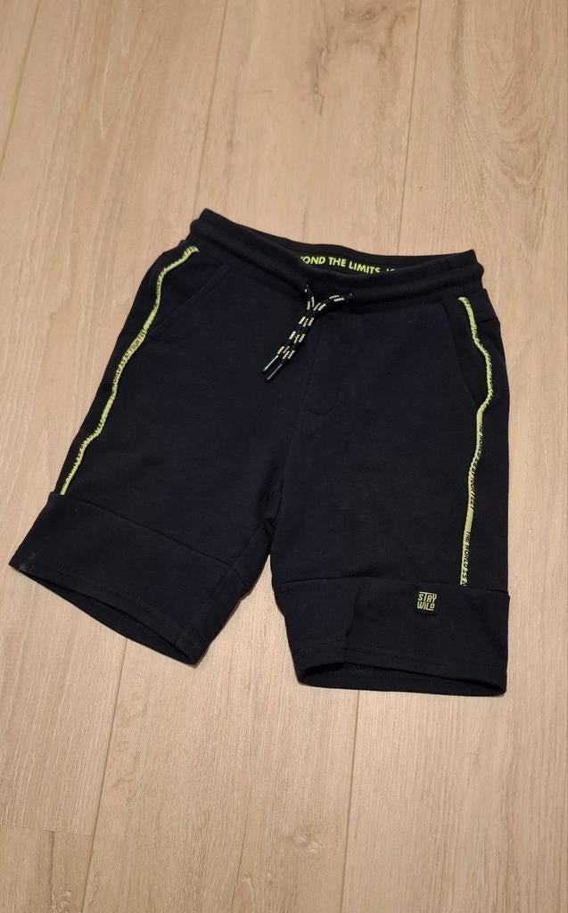 Short (korte broek) maat 128, Kinderen en Baby's, Kinderkleding | Maat 128, Ophalen, WE Fashion, Jongen, Broek