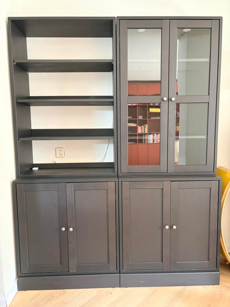 Bruin-zwarte boeken- en buffetkast (Ikea Havsta), Huis en Inrichting, Ophalen, 200 cm of meer, 150 tot 200 cm, 25 tot 50 cm