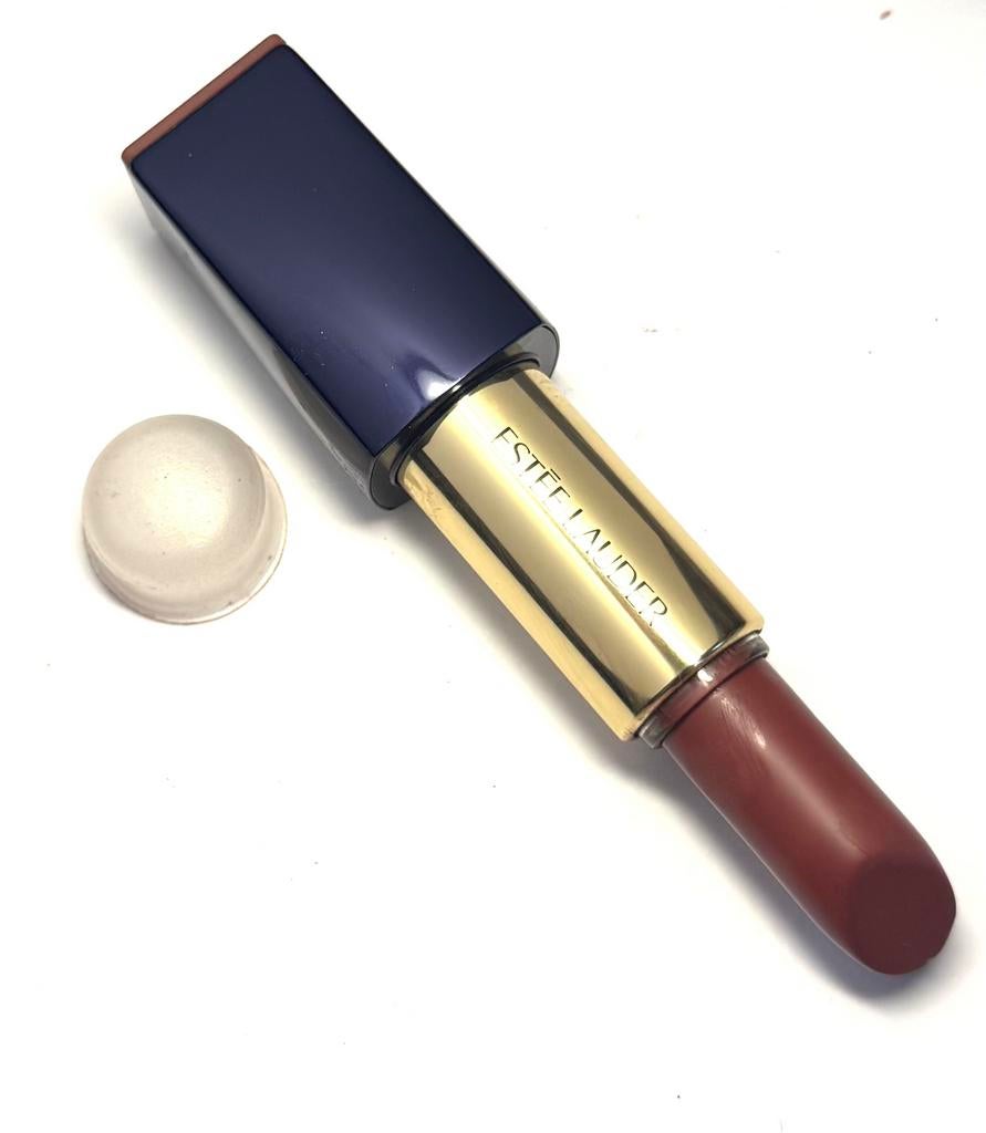 Estee Lauder Envy matte 113 raw edge, Ophalen of Verzenden, Zo goed als nieuw, Rood, Lippen