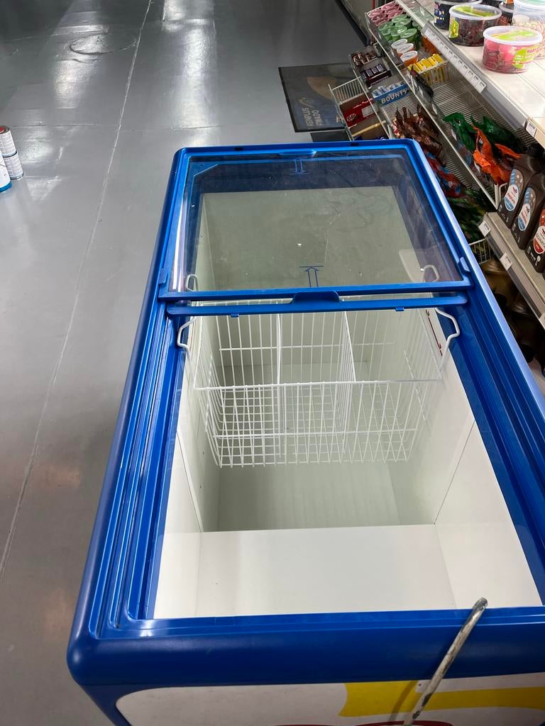 Fijne Ola vrieskist te koop - overbodig, Vrieskist, Gebruikt, Vrijstaand, 90 cm of meer