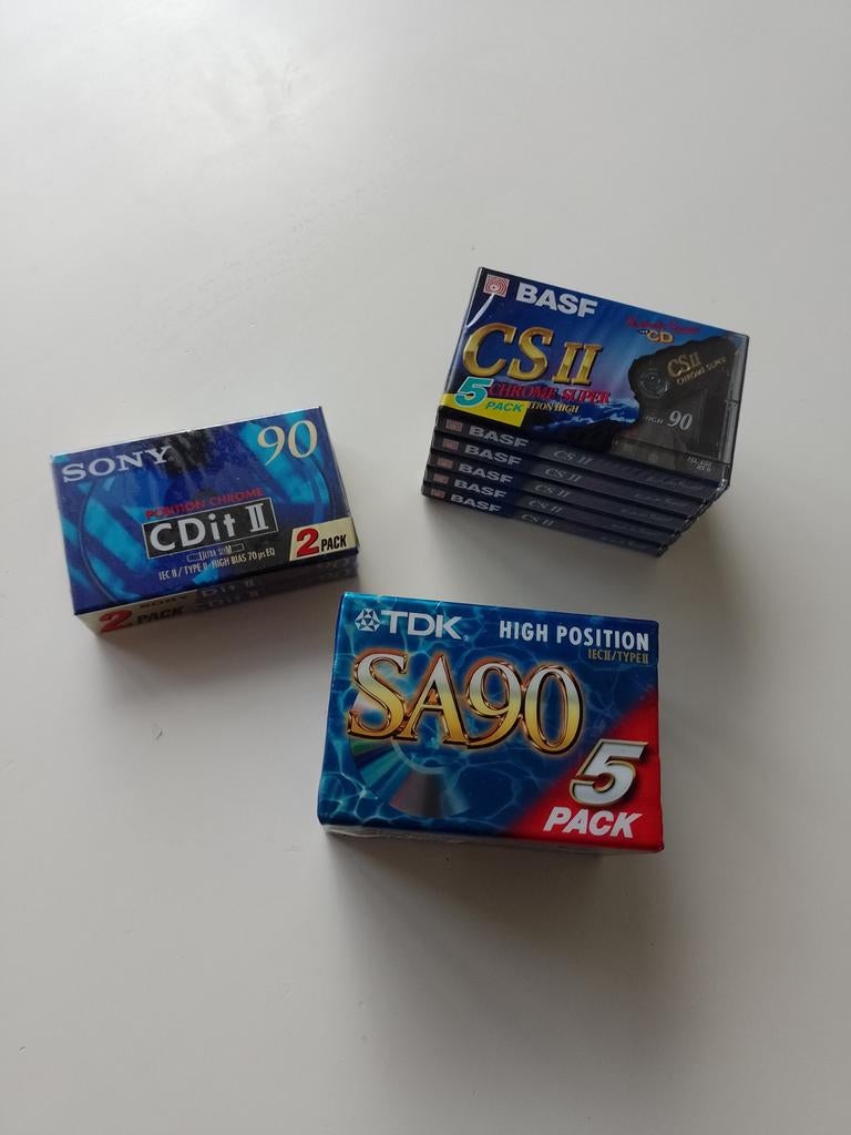 12 x cassettebandjes sony tdk basf nieuw, Cd's en Dvd's, Cassettebandjes, 2 t/m 25 bandjes, Overige genres, Ophalen of Verzenden