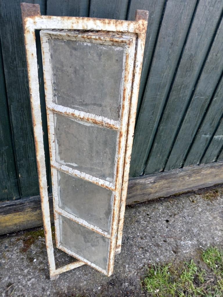 3 vintage stalramen, draaibaar, Doe-het-zelf en Verbouw, Glas en Ramen, Ophalen of Verzenden