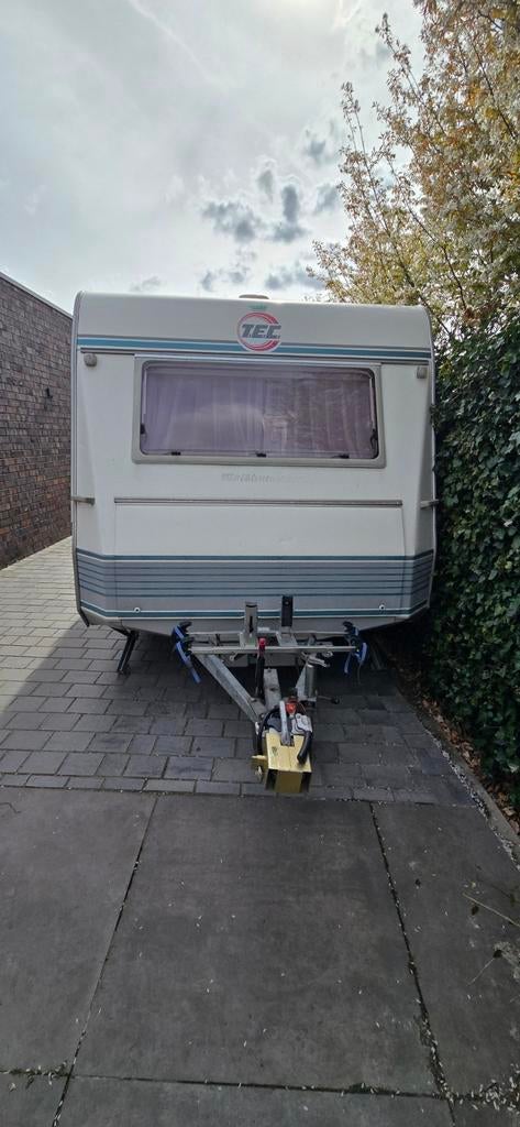 Compacte TEC Weltbummler Caravan - Ideaal voor 3-4 personen, Caravans en Kamperen, Serviceluik, T.E.C., Omvormbare zithoek, Treinzit