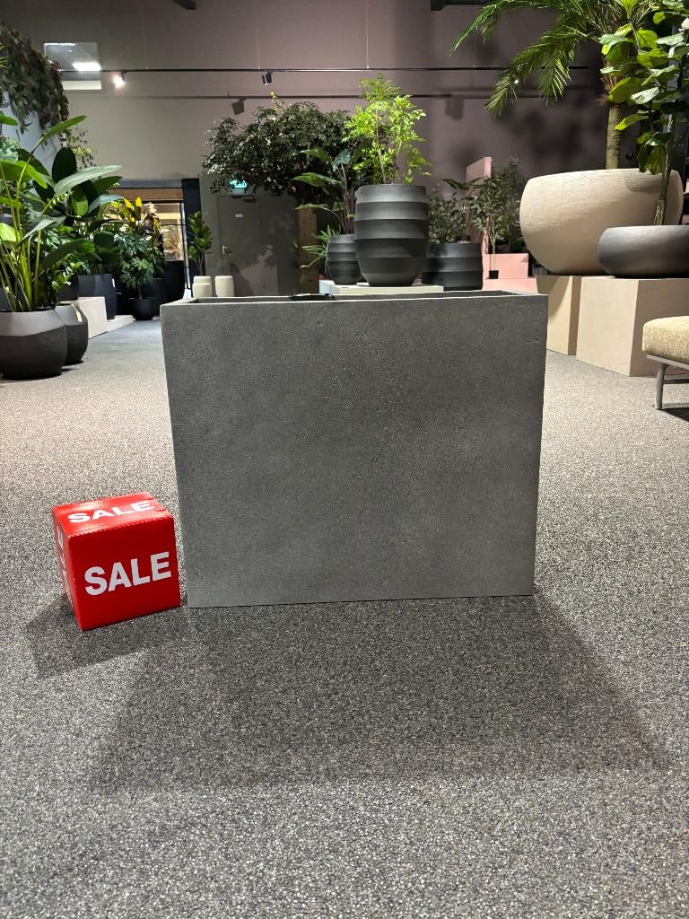 Grigio Divider 80 x 30 x68 van €362,- voor 150,-, Tuin en Terras, Bloembakken en Plantenbakken, Ophalen, Overige materialen, Nieuw