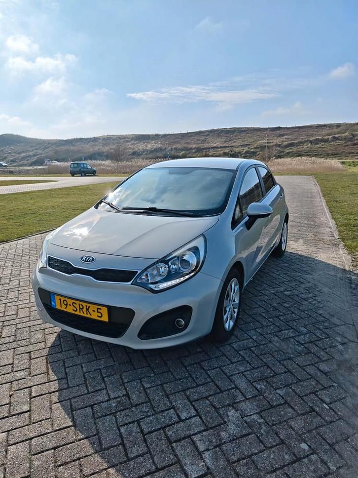 Mooie Kia Rio uit 2011 | Cruise Control | Airco, Auto's, Kia, Particulier, Rio, ABS, Adaptieve lichten, Airbags, Airconditioning