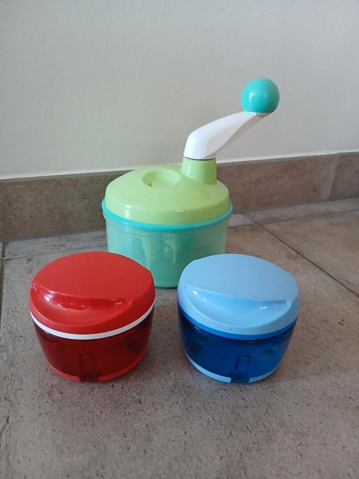 Tupperware Quickchef, hakmolen/roomklopper/groente/uisnijder, Huis en Inrichting, Keuken | Tupperware, Zo goed als nieuw, Overige typen