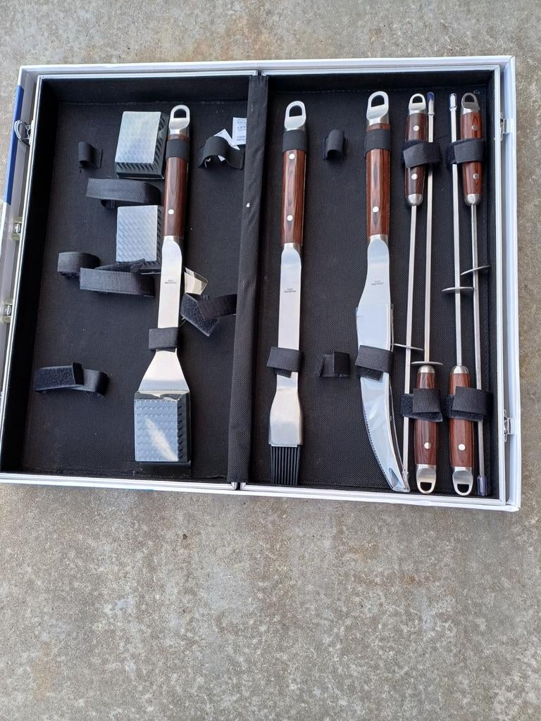 barbecue benodigde heden  koffer met bestek voor barbecue, Ophalen of Verzenden, Nieuw, Hendy