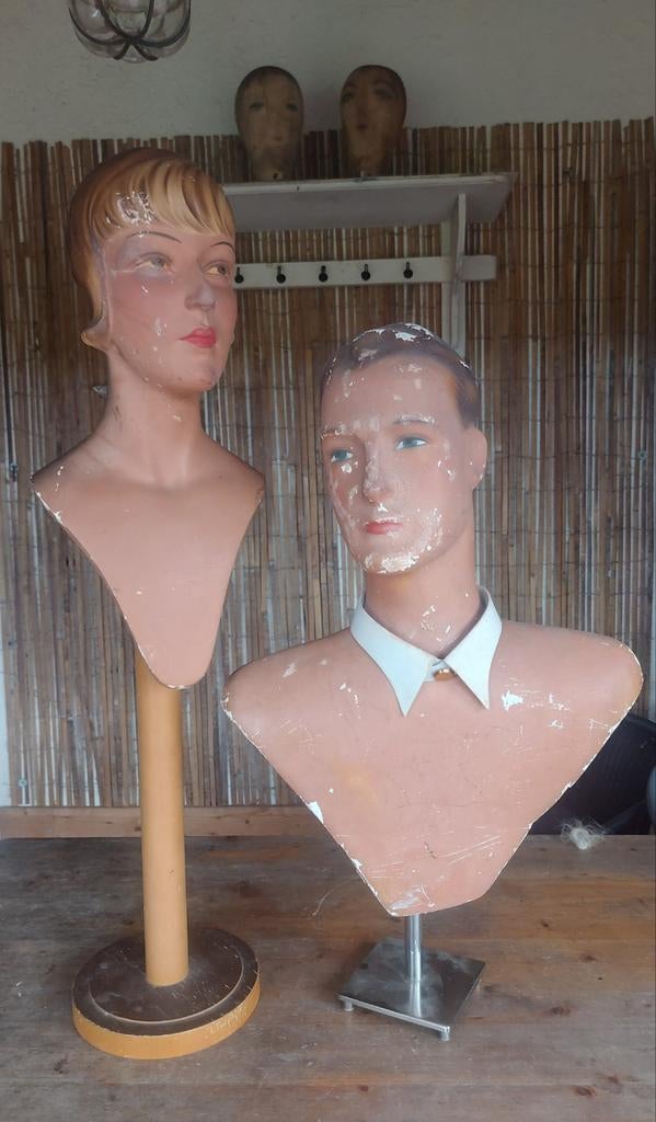 Oude etalage mannequins het stel van Siegel, Ophalen
