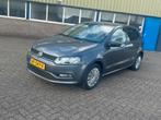 Volkswagen Polo 1.2 TSI 66KW 2017 Grijs, Auto's, Voorwielaandrijving, Stof, 40 €/maand, 4 cilinders