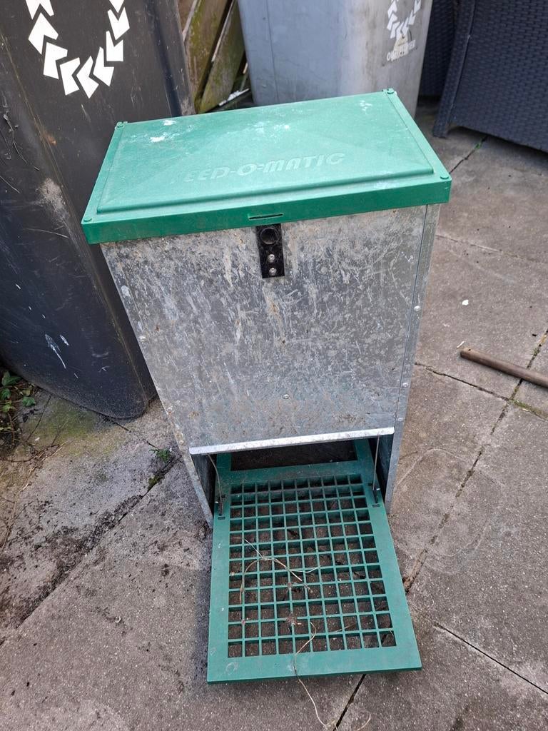 Feed o matic, Ophalen, Zo goed als nieuw, Drinken en Voederen