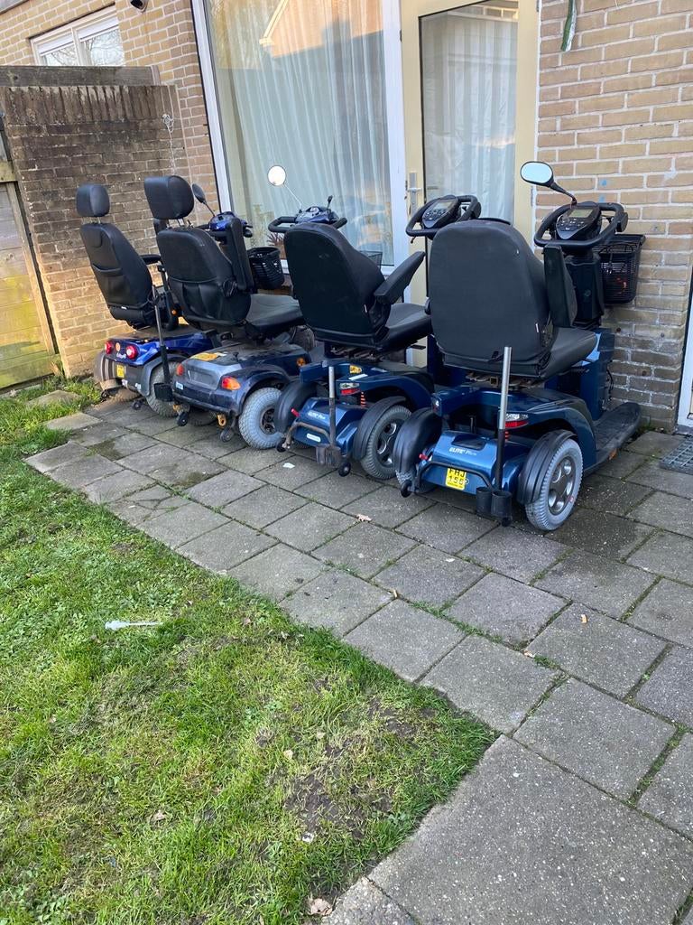 Partij scootmobielen, Ophalen, Gebruikt