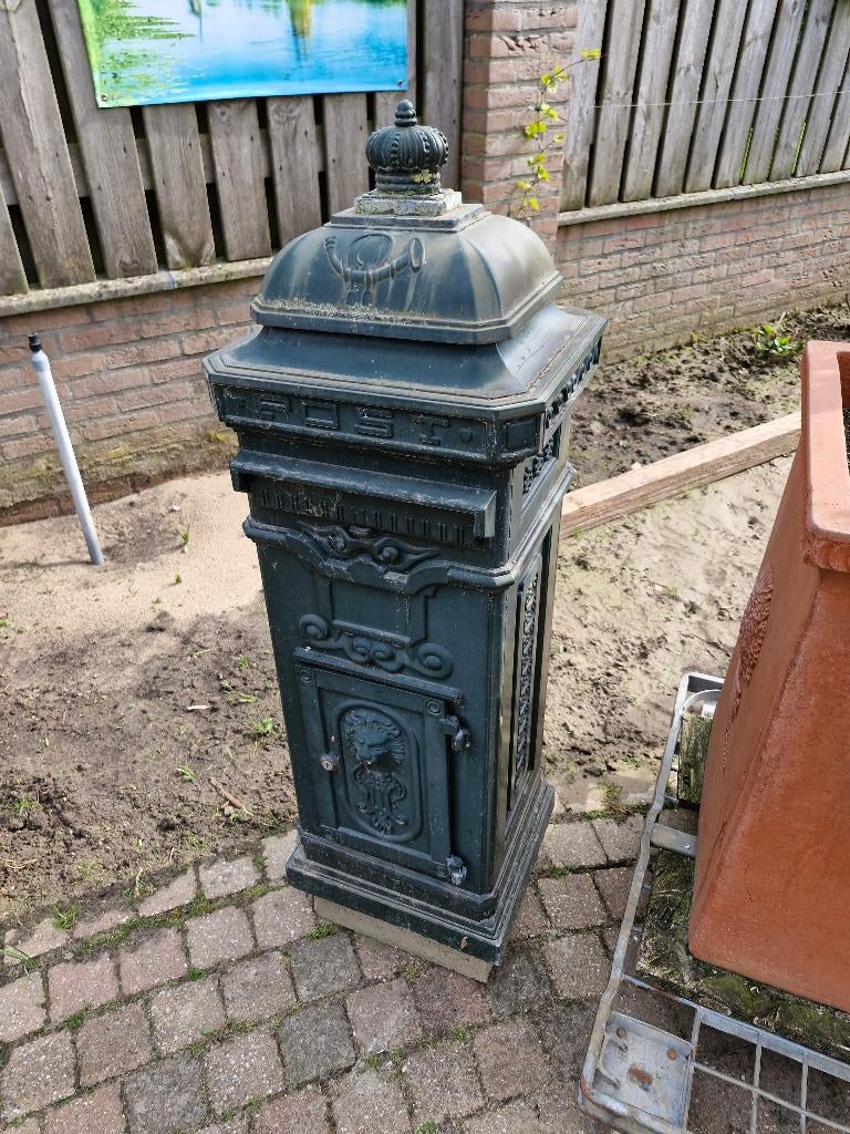 brievenbus, Ophalen, Gebruikt, IJzer, Staande brievenbus