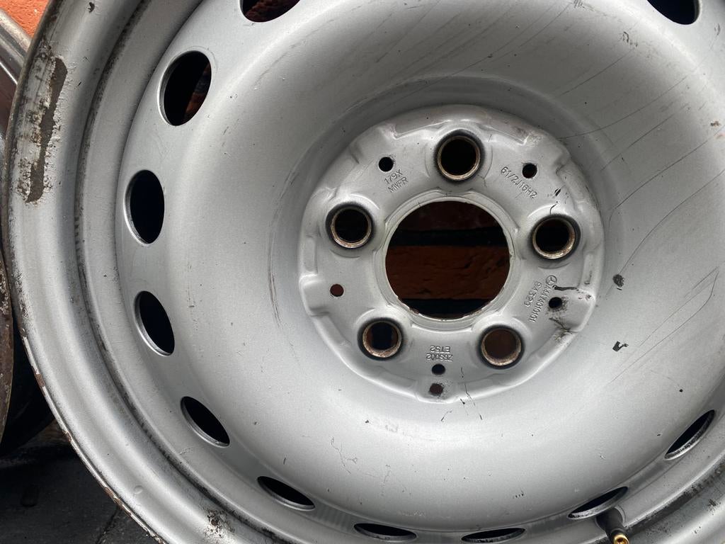 Stalen velgen 16” Mercedes Vito, Auto-onderdelen, Banden en Velgen, Ophalen, Velg(en), 16 inch, 205 mm