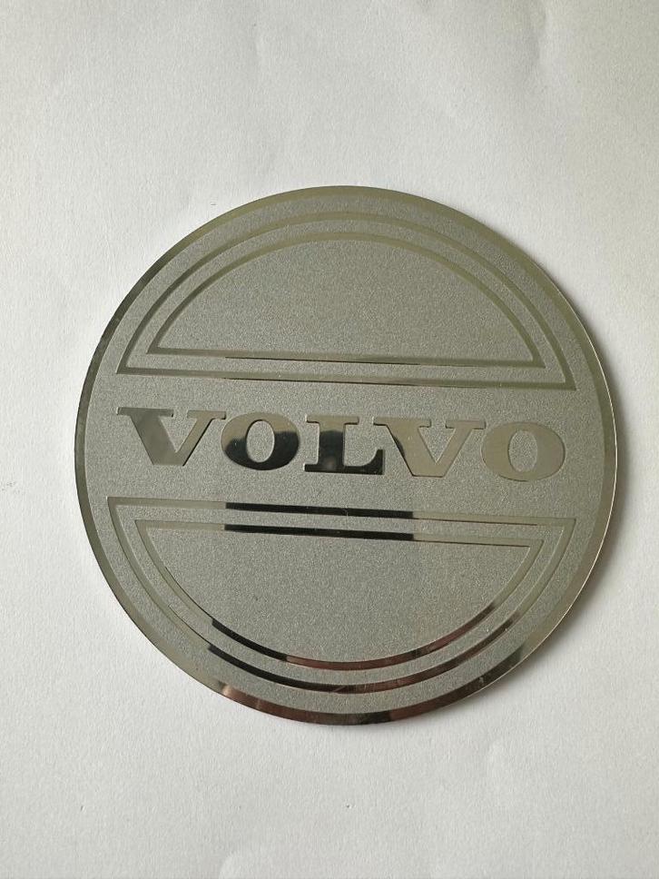 Fraai VOLVO logo. Aluminium. 13 cm., Verzamelen, Merken en Reclamevoorwerpen, Gebruikt, Reclamebord, Ophalen of Verzenden