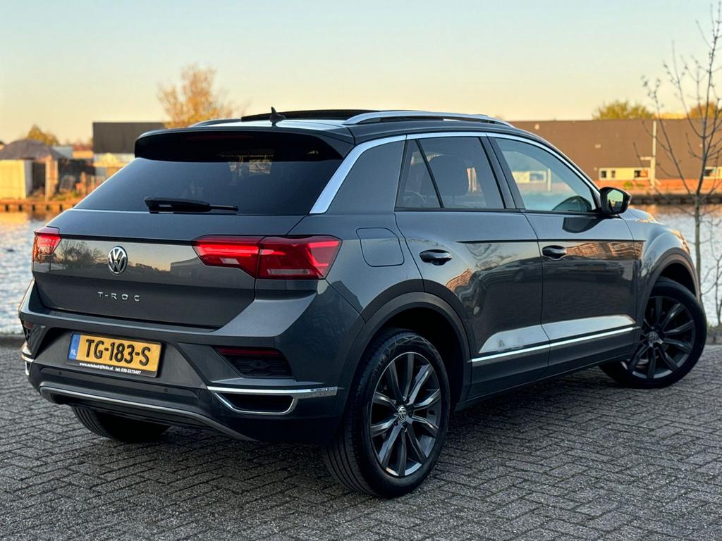 Volkswagen T-Roc 1.0 TSI/ APP-CONNECT/ NAVI/ PANORAMADAK, Auto's, Voorwielaandrijving, Stof, Euro 6, Origineel Nederlands
