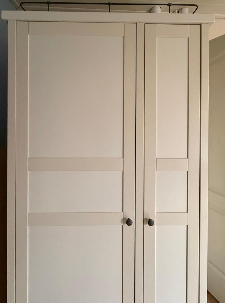 Kledingkast Hemnes met inrichting, Huis en Inrichting, Kasten | Kledingkasten, Ophalen, Met deur(en), Gebruikt, 100 tot 150 cm