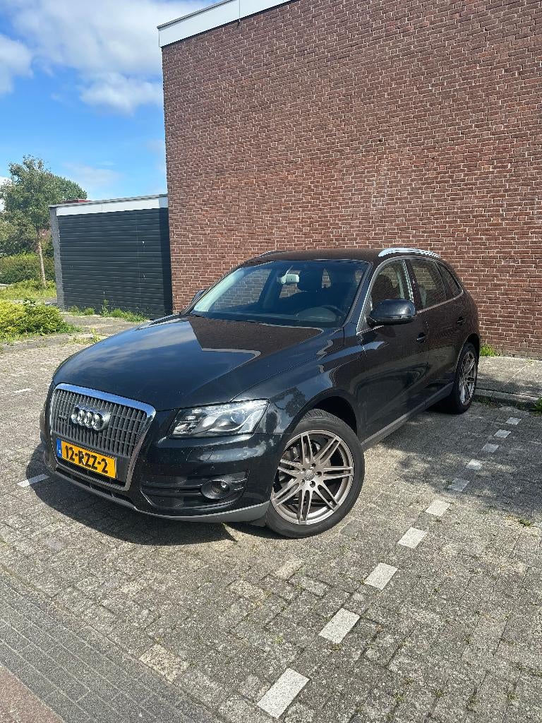 Audi Q5 2.0 Tfsi Quattro S-tronic 2011 Zwart AUT, Auto's, Audi, Automaat, Stof, Zwart, 4 cilinders