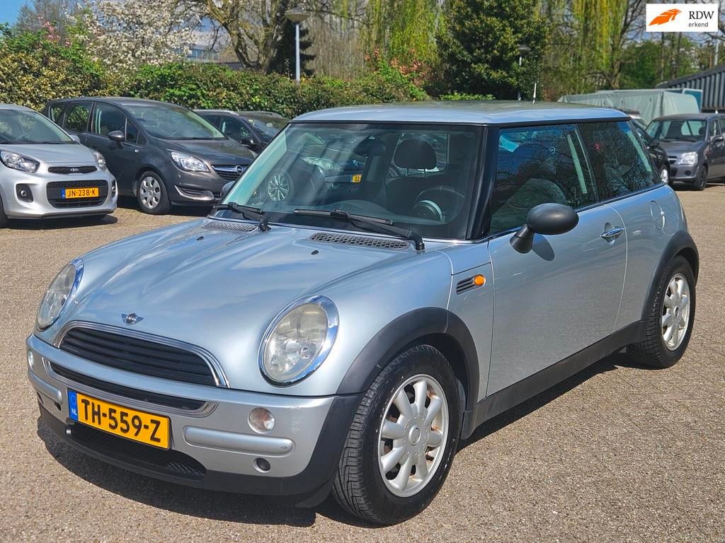 Mini Cooper One 1.6|Airco|Elektrische ramen|Nap, Auto's, Mini, Voorwielaandrijving, Gebruikt, 4 cilinders, 4 stoelen