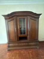 Antieke houten kast met glazen deuren, Ophalen