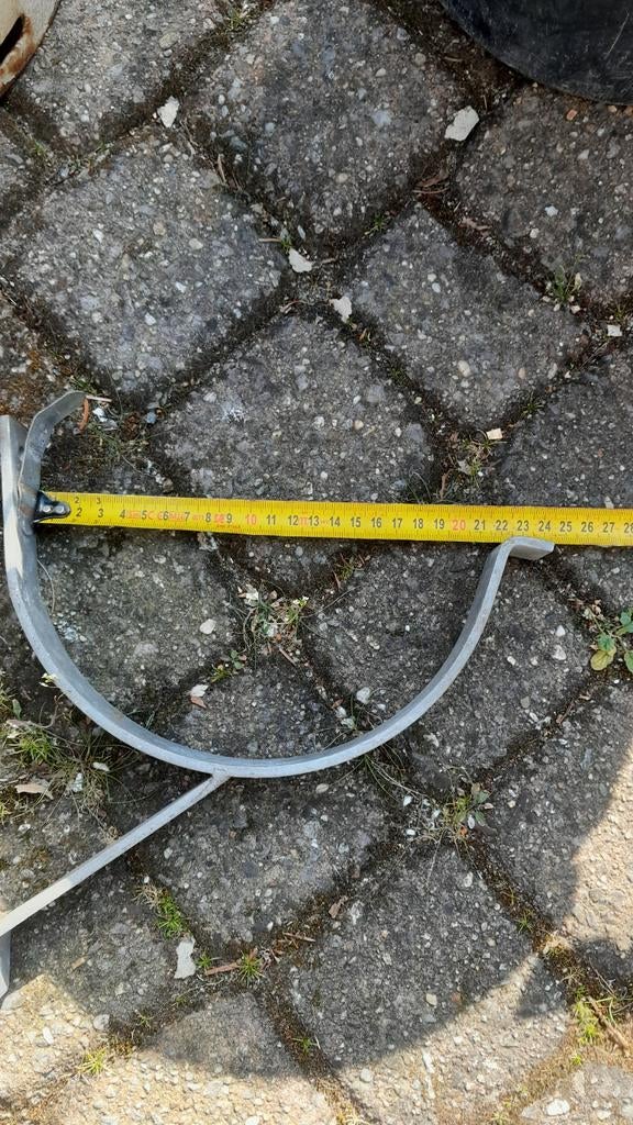 Zinken dakgootbeugels M44 mastgoot, Ophalen, Nieuw, Zink, Minder dan 2 meter