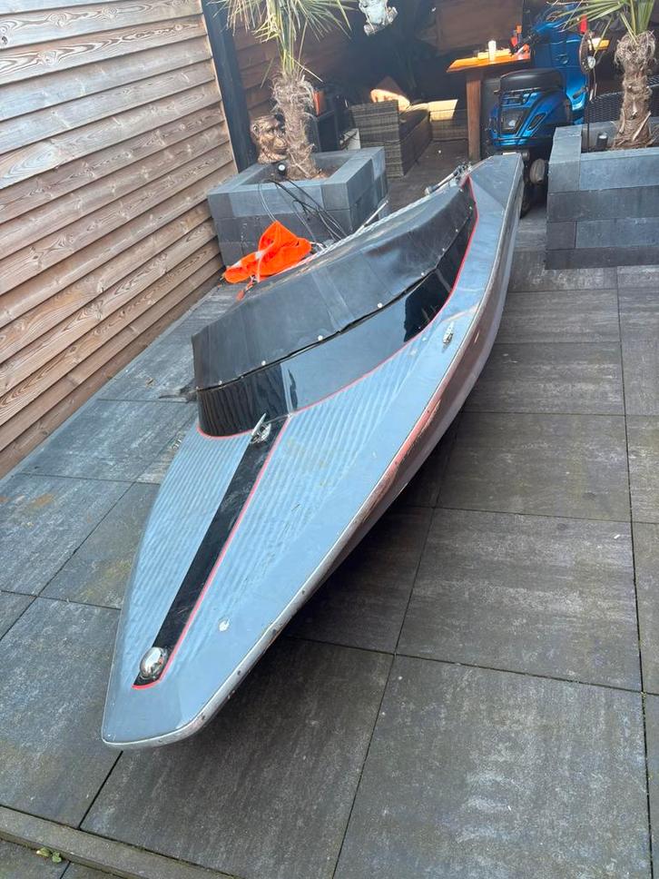 Speedboot, Watersport en Boten, Speedboten, Zo goed als nieuw, 3 tot 6 meter, Benzine, Minder dan 70 pk, Polyester, Buitenboordmotor