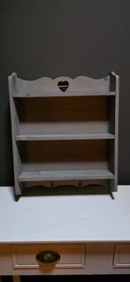 Landelijk houten wandrek met hartje en haakjes, Ophalen of Verzenden