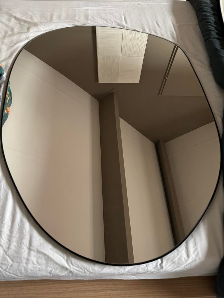 Zara Home asymetrische spiegel, Huis en Inrichting, Woonaccessoires | Spiegels, Ophalen, Minder dan 50 cm, Zo goed als nieuw, Minder dan 100 cm
