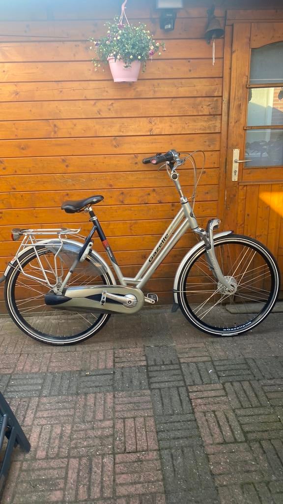 Mooie Nette Gazelle Damesfiets, Ophalen, Versnellingen, 56 cm of meer, Zo goed als nieuw