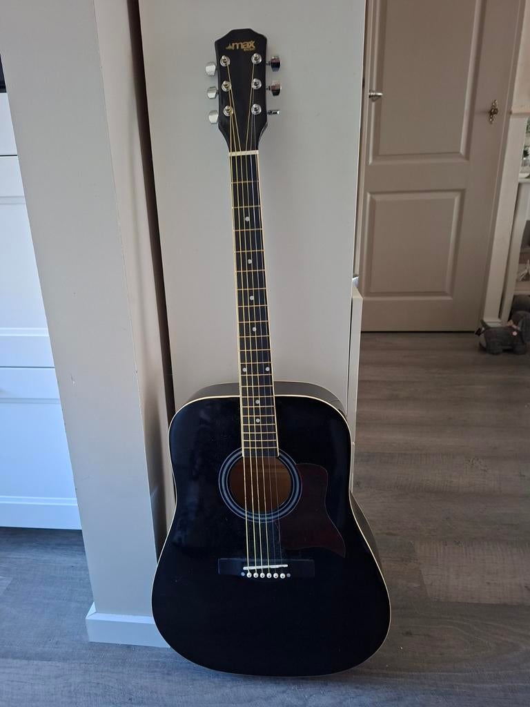 Gitaar akoestisch MAX music, Muziek en Instrumenten, Ophalen, Zo goed als nieuw, Overige typen, Met koffer