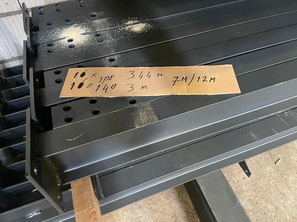 Spanten Loods Stal Schuilhok 7m breed vergunnings vrij !, Ophalen