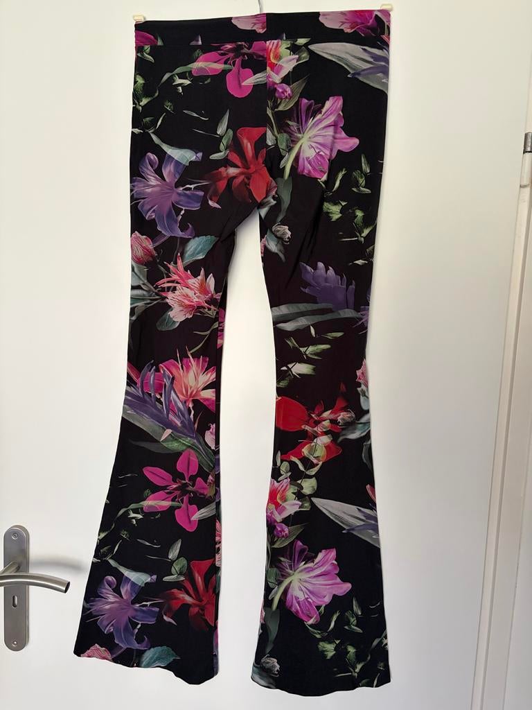 LaDress Lima broek met bloemenprint - Maat S, Kleding | Dames, Broeken en Pantalons, Zwart, Ophalen of Verzenden, Maat 36 (S)