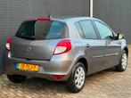 Renault Clio 1.2 TCe Night & Day NAVI CLIMA CRUISE PDC, Voorwielaandrijving, Euro 5, Gebruikt, Zwart