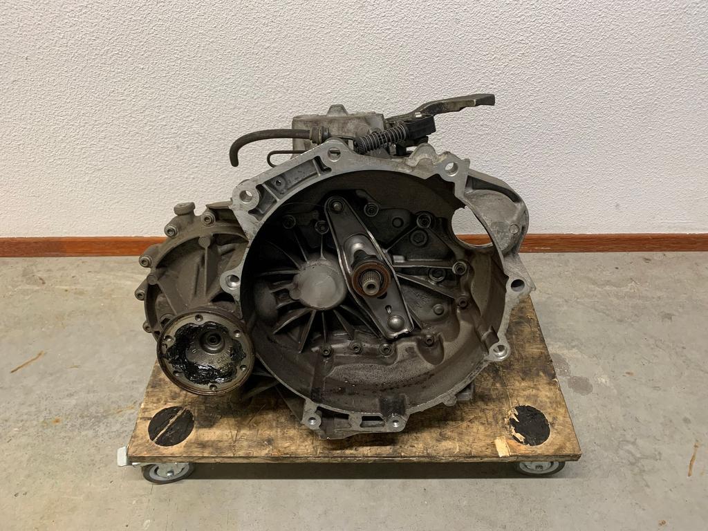versnellingsbak vw golf 6 1.2 tsi NBX 6-bak ( audi seat ), Gebruikt, -, -, Ophalen of Verzenden