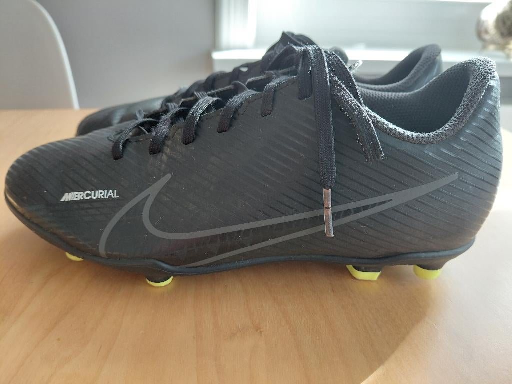 Voetbalschoen Nike Mercurial maat 38, Sport en Fitness, Voetbal, Ophalen, Gebruikt, Schoenen, Maat S