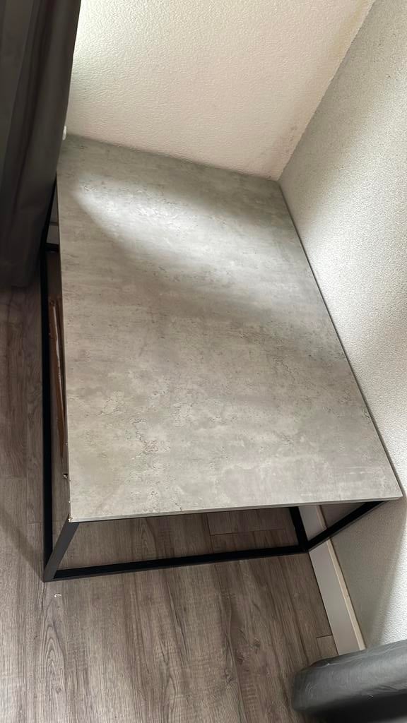 Betonlook salon tafel, Huis en Inrichting, Ophalen, 100 tot 150 cm, 50 tot 100 cm, Zo goed als nieuw