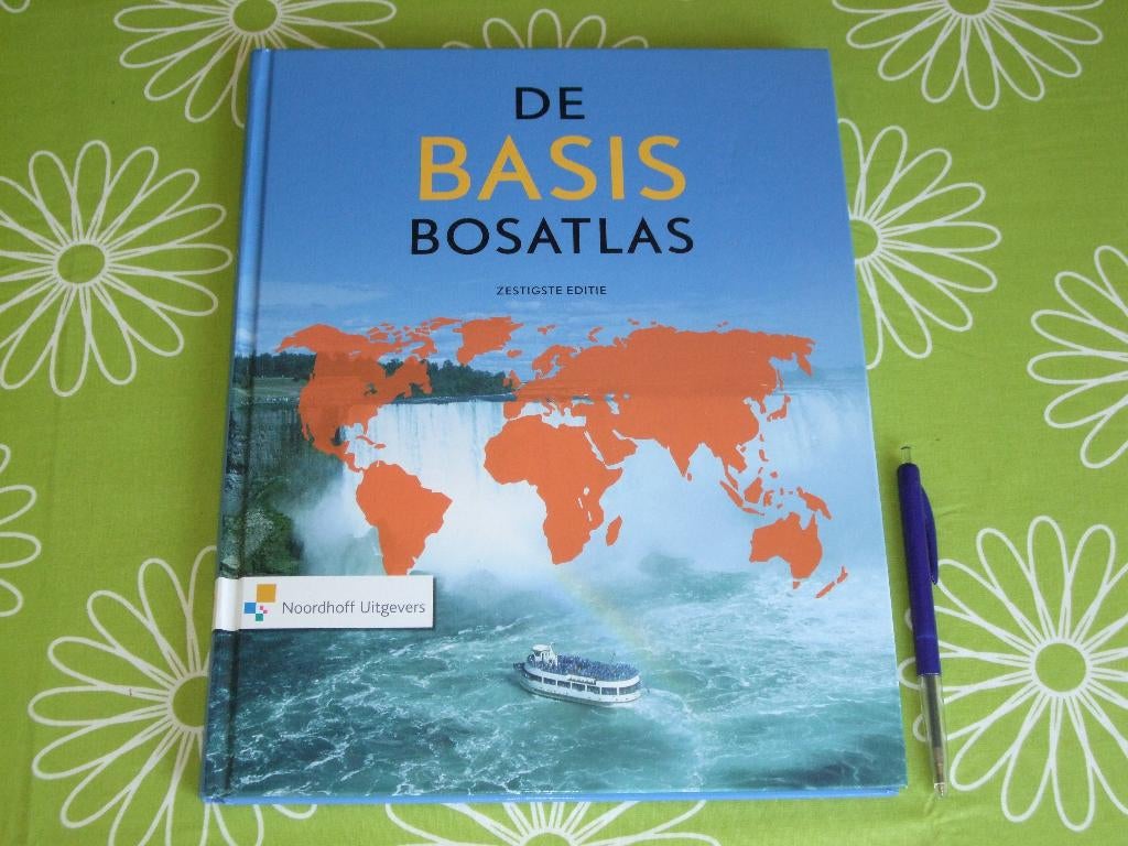 De basis Bosatlas - zestigste editie, Boeken, Bosatlas, 2000 tot heden, Ophalen of Verzenden, Zo goed als nieuw