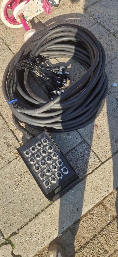 Stageblock/multi kabel 25 meter, Muziek en Instrumenten, Kabels en Stekkers, Ophalen, Zo goed als nieuw, Apparatuur