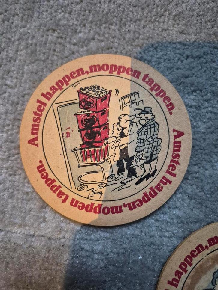 5 Amstel bierviltjes met moppen tappen, Verzamelen, Biermerken, Gebruikt, Viltje(s), Amstel, Ophalen of Verzenden