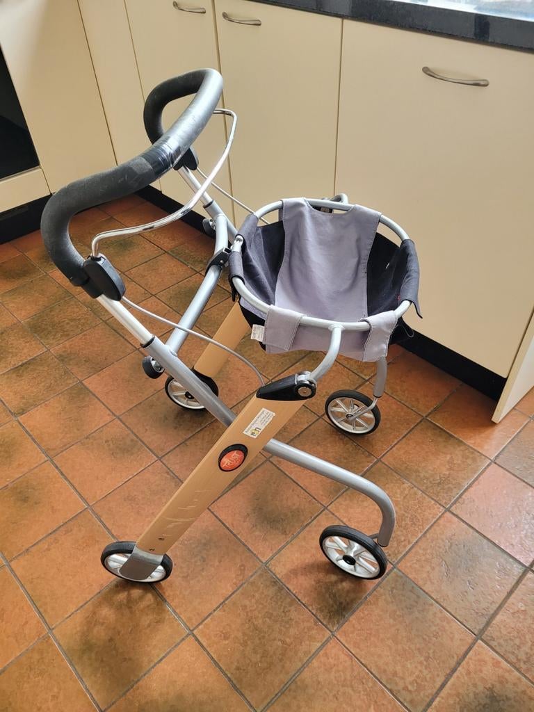Rollator, Ophalen, Gebruikt