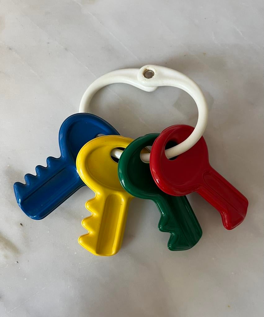 Ambi Toys Rattle Keys - Ambi Toys Rammel sleutels & bijtring, Kinderen en Baby's, ., Ambi Toys, Ophalen of Verzenden, Zo goed als nieuw