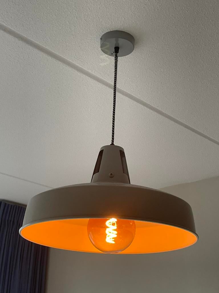 Industriele lampen (4 stuks) metaal, bamboe en aluminium, Huis en Inrichting, Lampen | Hanglampen, Ophalen, Zo goed als nieuw