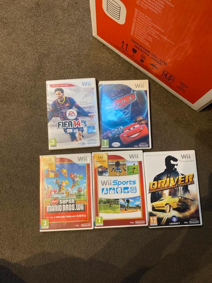Wii spellen: FIFA 14, Cars 2, New Super Mario Bros, Wii Spor, Spelcomputers en Games, Games | Nintendo Wii, Gebruikt, Overige genres